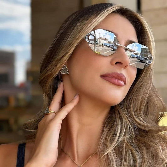 VINTAGE RIMLESS DIAMOND CUT SUNGLASSES