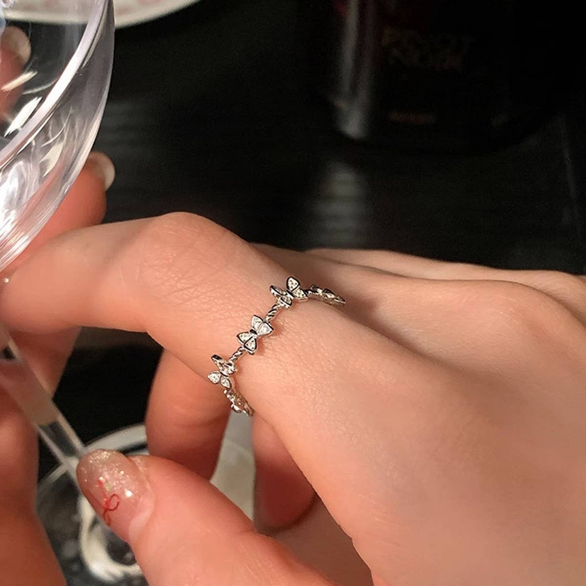 HIGH-END AND ELEGANT BUTTERFLY RING FOR WOMEN