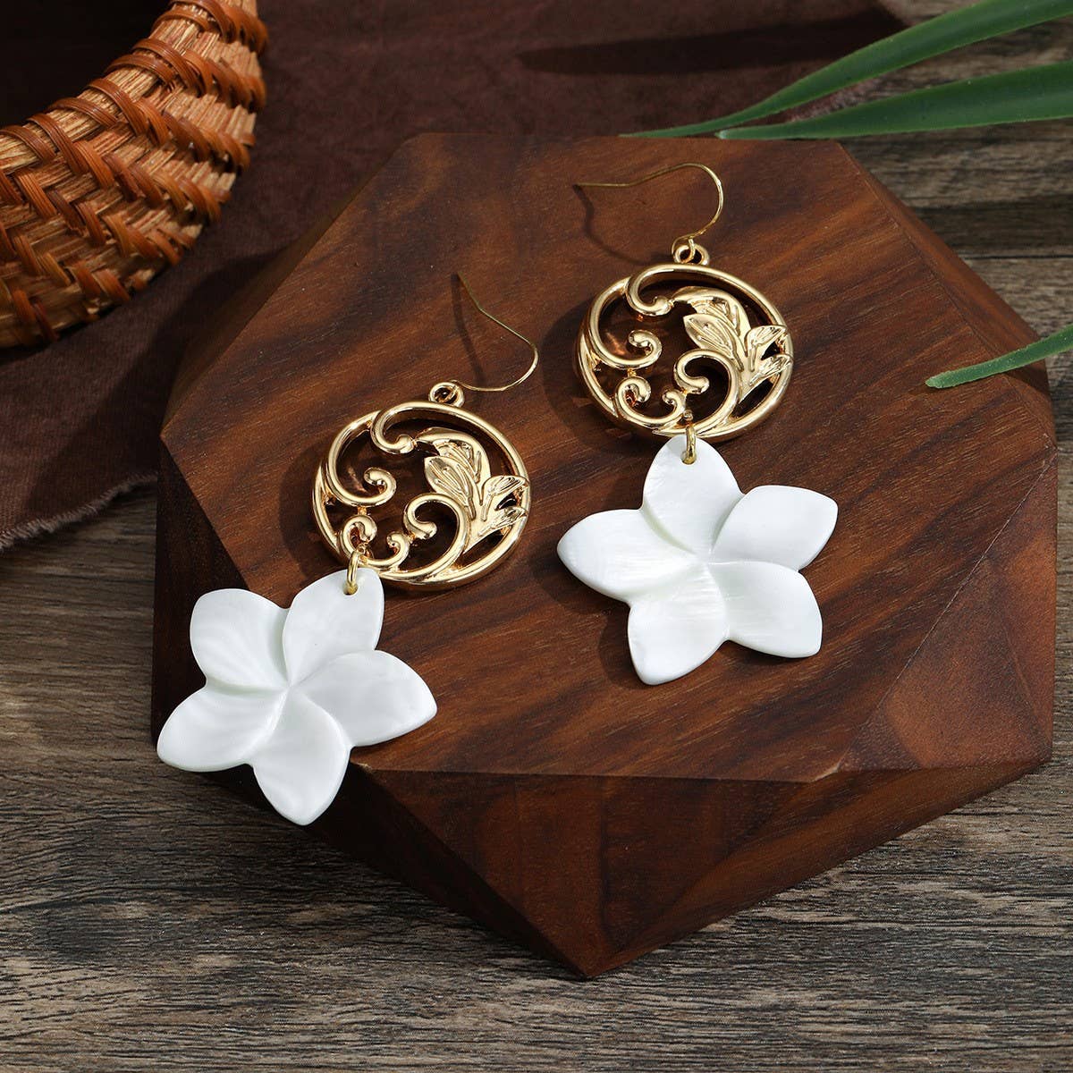 NATURAL FRESHWATER SHELL PLUMERIA EARRINGS