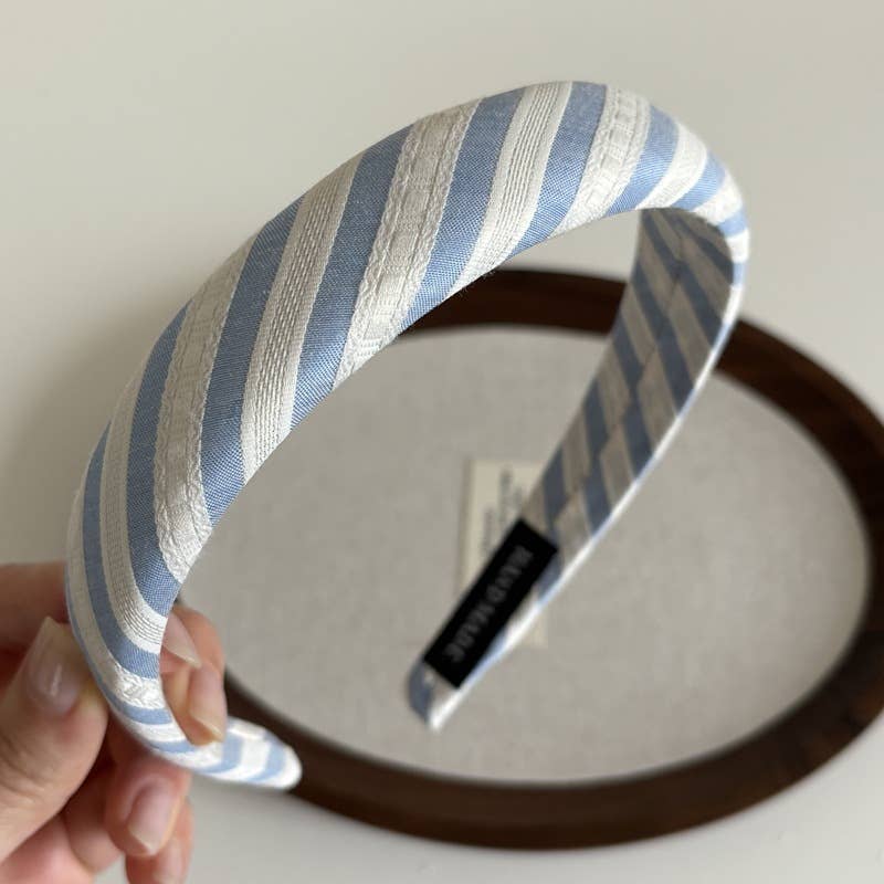 Fresh blue striped sponge hair band