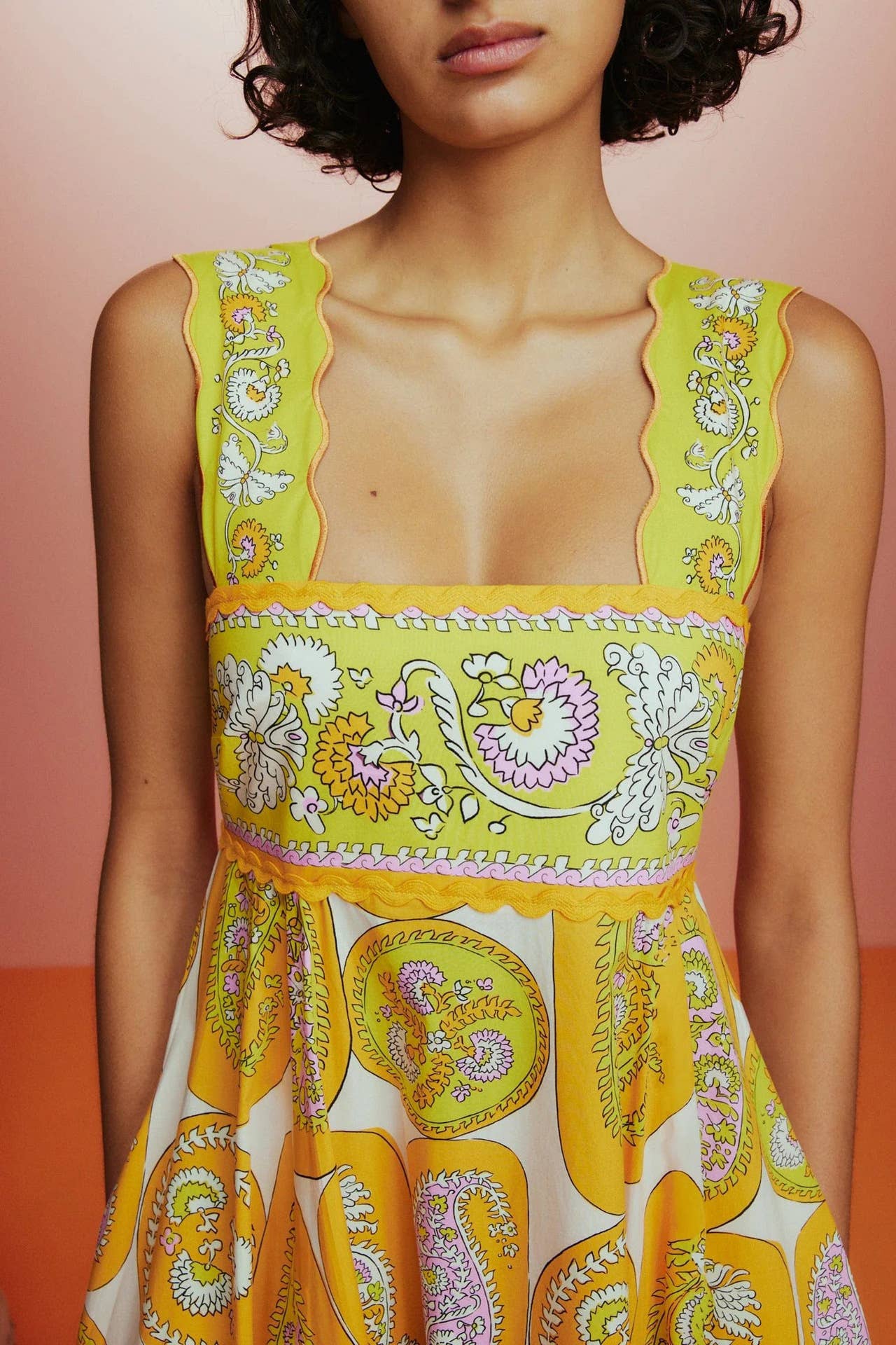 Large hem printed high-waisted halter dress