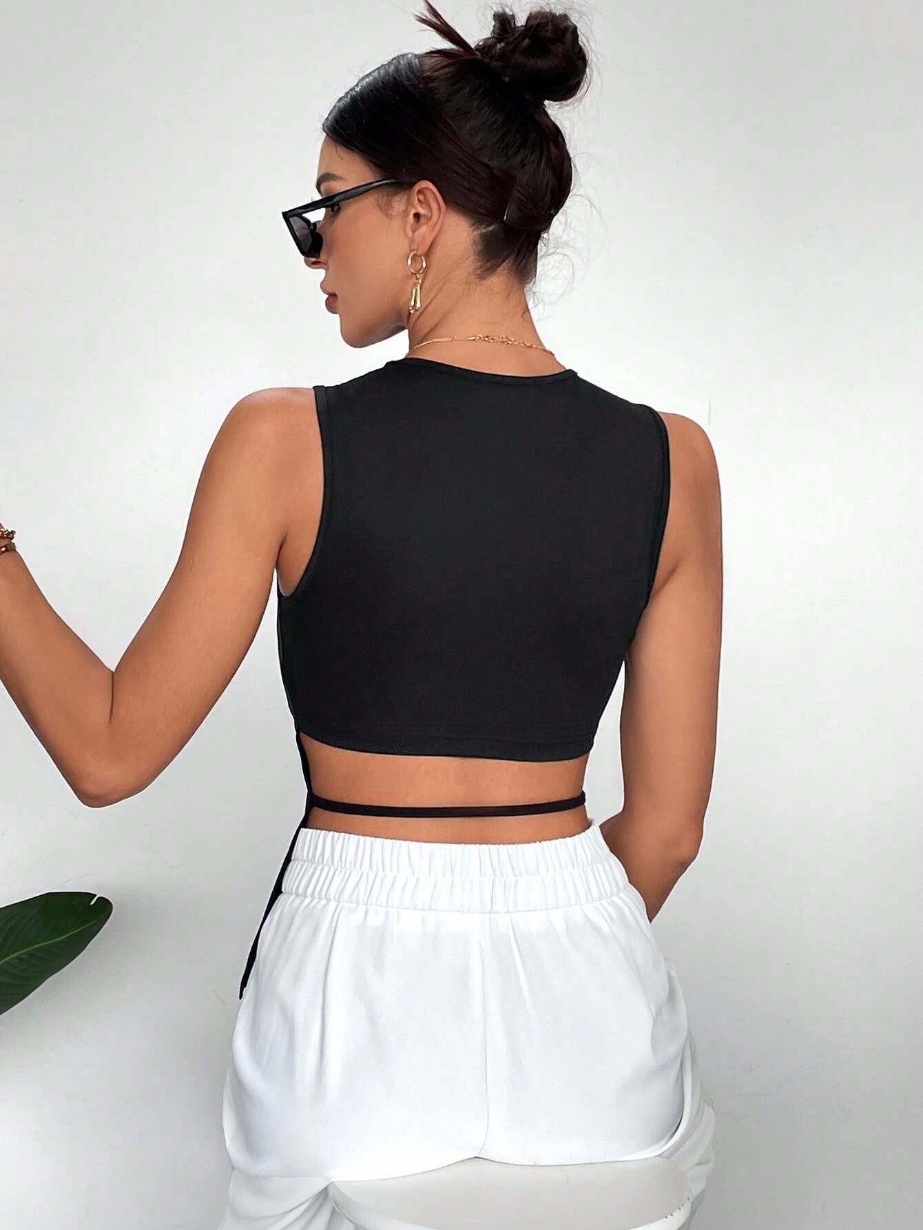 Simple sexy vest asymmetry from front to back top