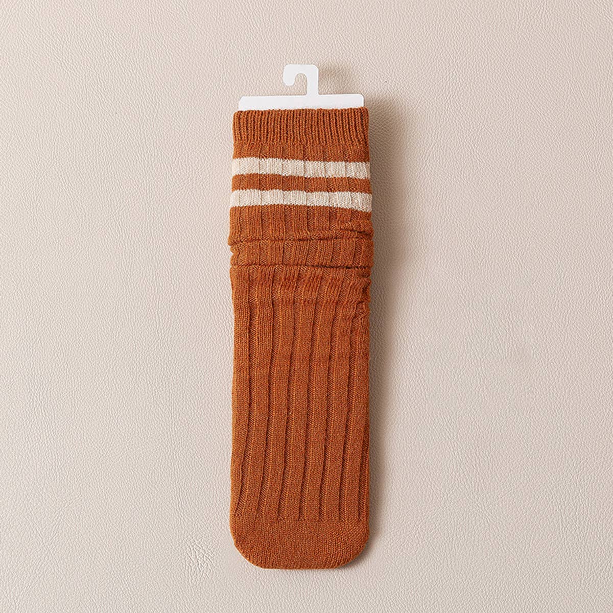 AUTUMN AND WINTER TWO-BAR STACKED SOCKS_CWMS0998