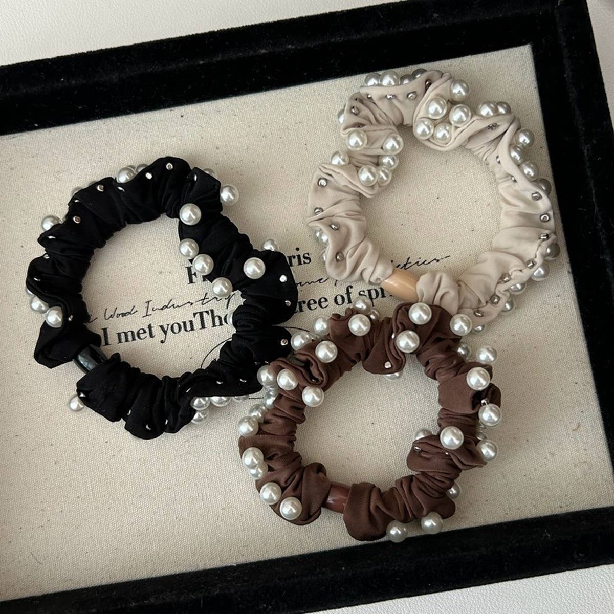 ELEGANT FRENCH HIGH-END HAIR SCRUNCHIES