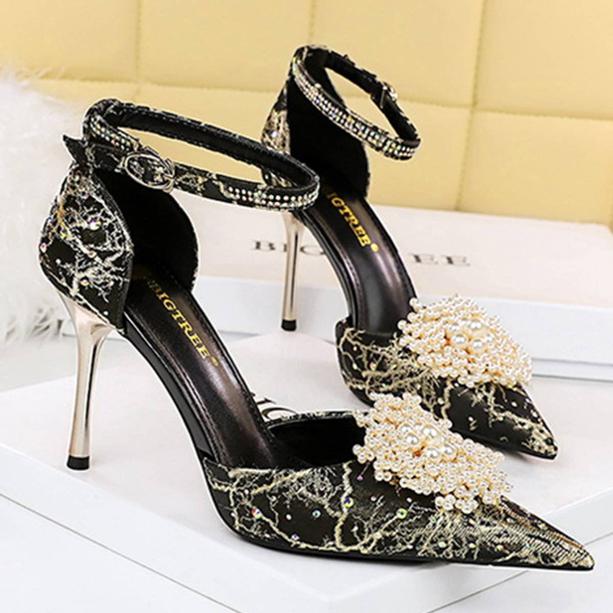 WOMEN RETRO RHINESTONE PEARL FLOWER HIGH HEELS