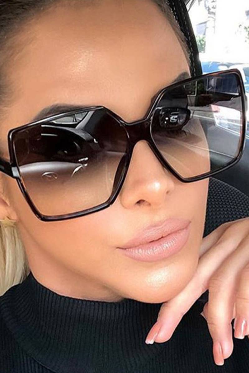 STREET SHOOTING SQUARE LARGE FRAME SUNGLASSES_CWASG0121