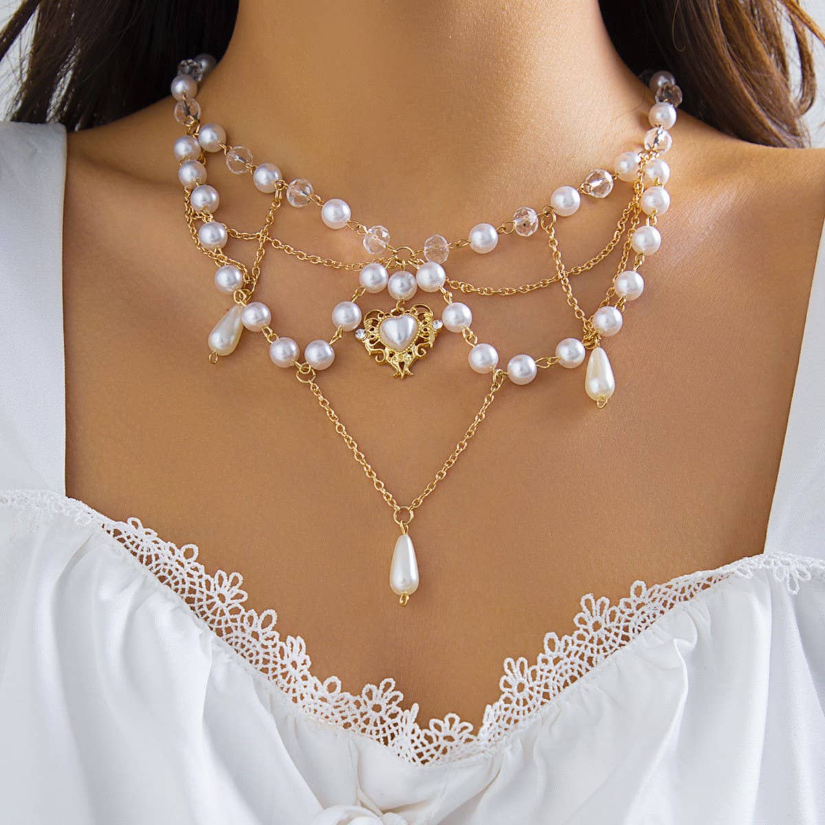 PEARL BEADED NECKLACE WITH PENDANT_CWAJE1157