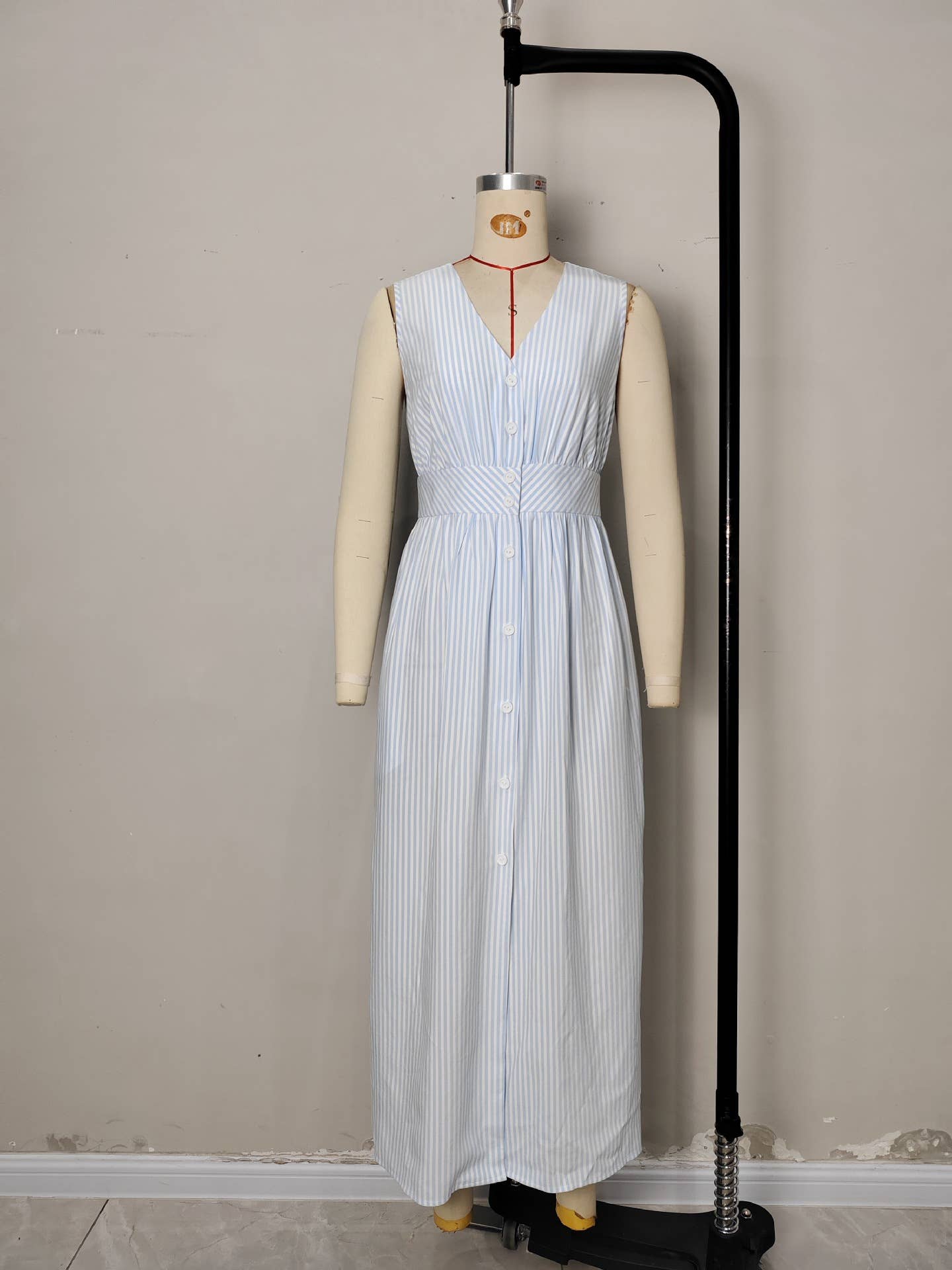 V-neck pleated cinched waist striped dress