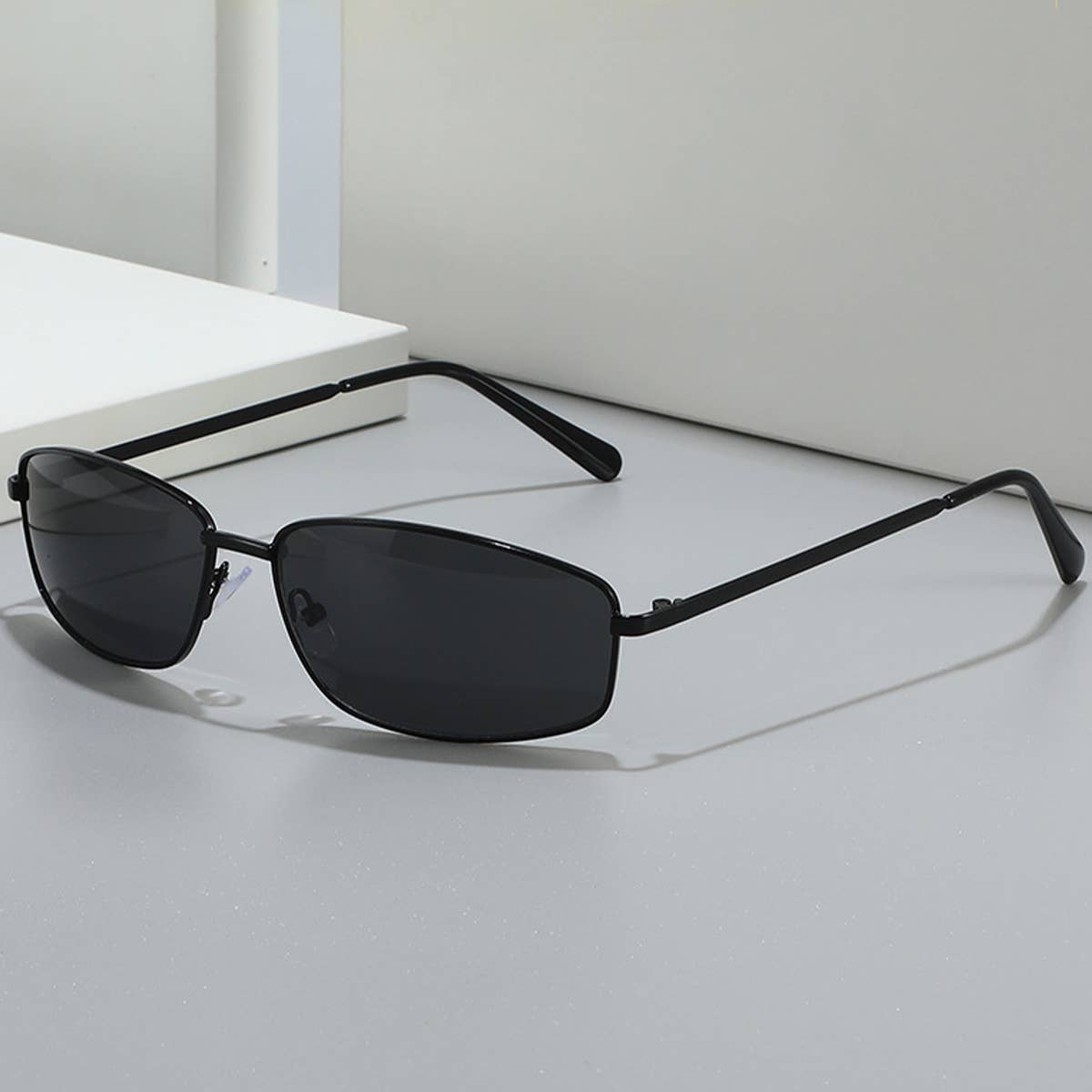 SMALL FRAME RETRO UV PROTECTION SUNGLASSES_CWASG0517