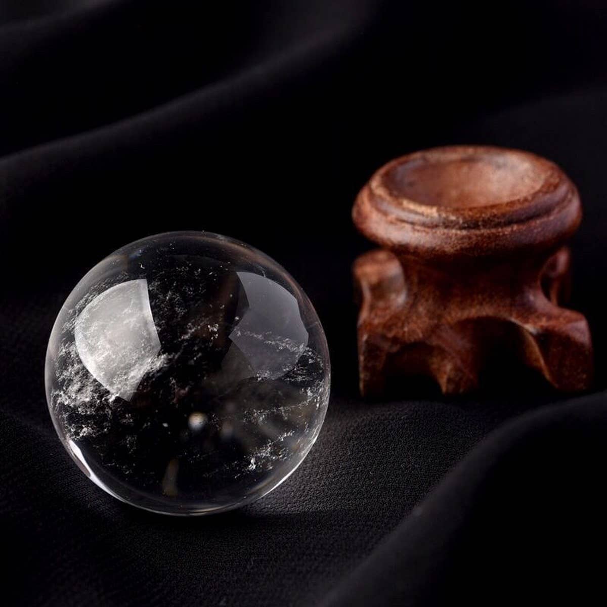 Polished White Quartz Sphere Decor_CWMM8108