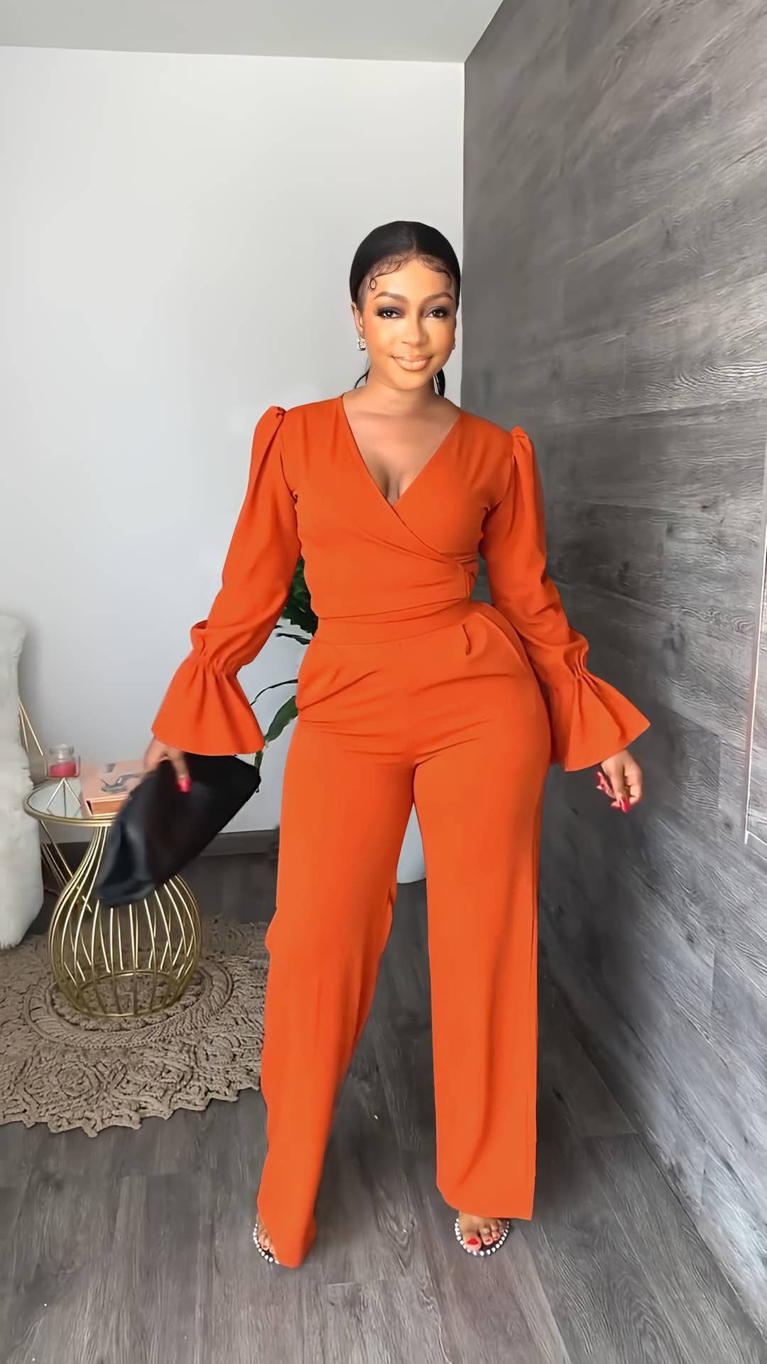 TWO-PIECE V-NECK FLARED SLEEVE TOP WIDE-LEG PANTS