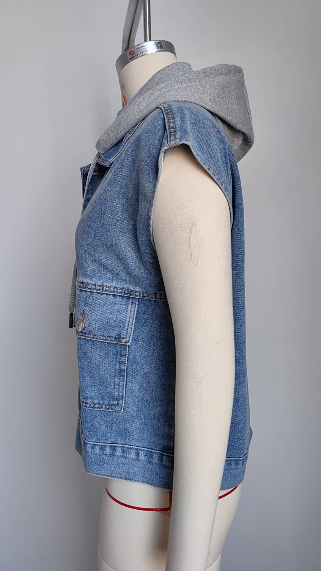 SLIM-FIT WASHED WAISTCOAT CASUAL VEST