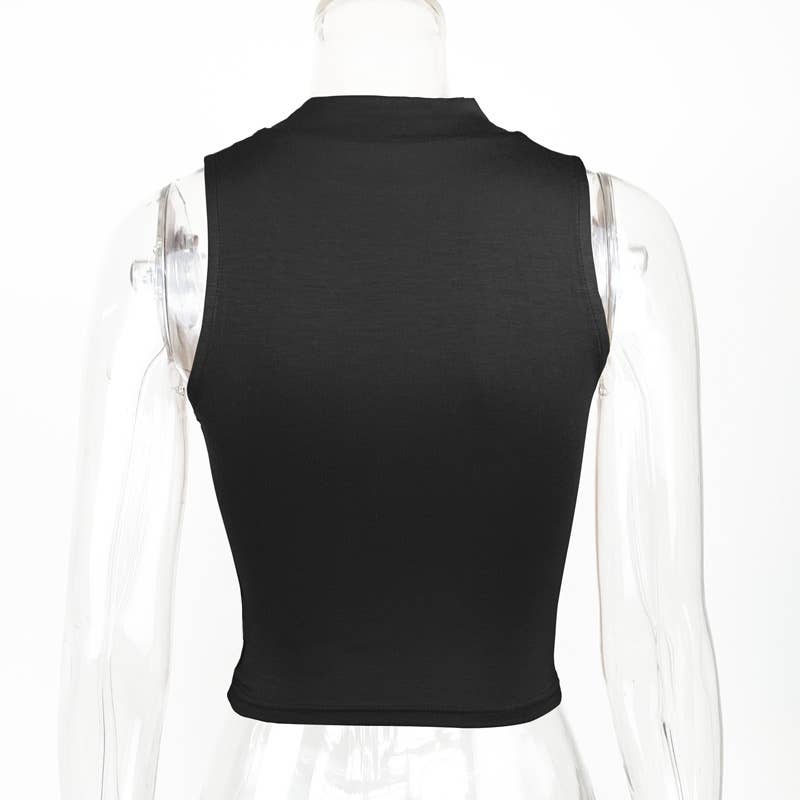 SHORT SLIM-FIT MIDRIFF HALF-NECK VEST