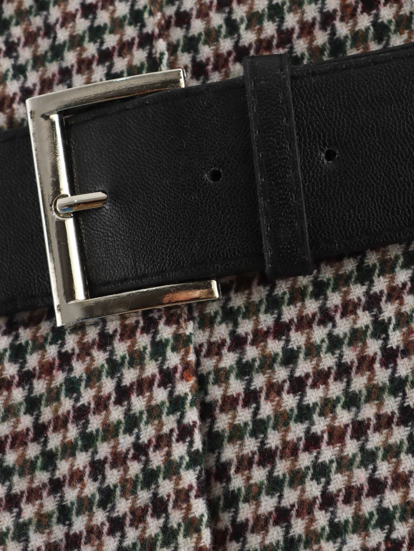 Fashion sexy pleated high-waisted short skirt