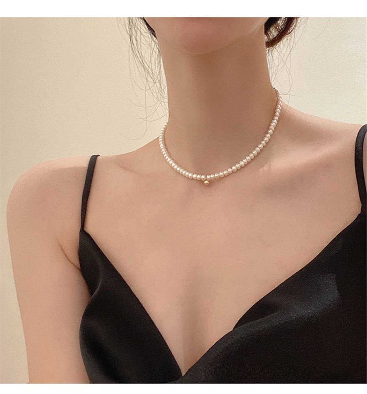 Fashionable Bahak freshwater pearl necklace