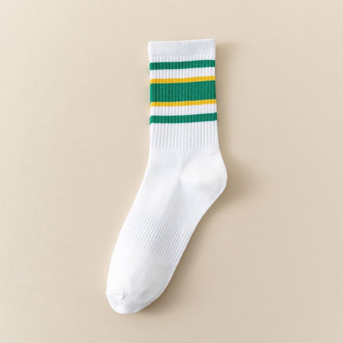 CWMS2513_AUTUMN AND WINTER RAINBOW STRIPED SOCKS