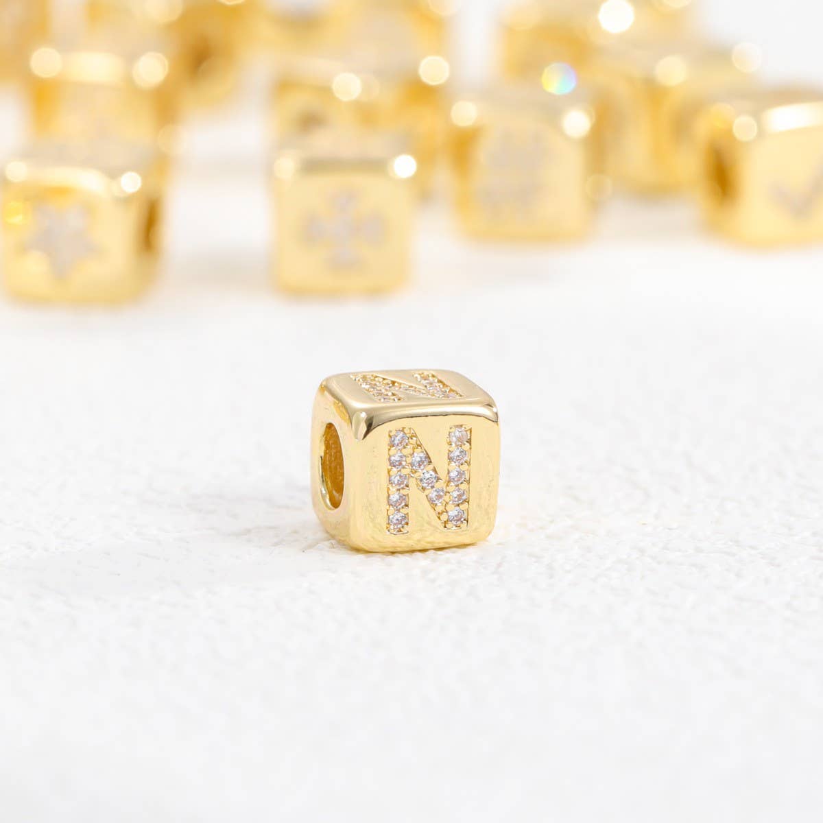 18K Gold-Plated Zirconia Dice Pendant Necklace_CWMM5876