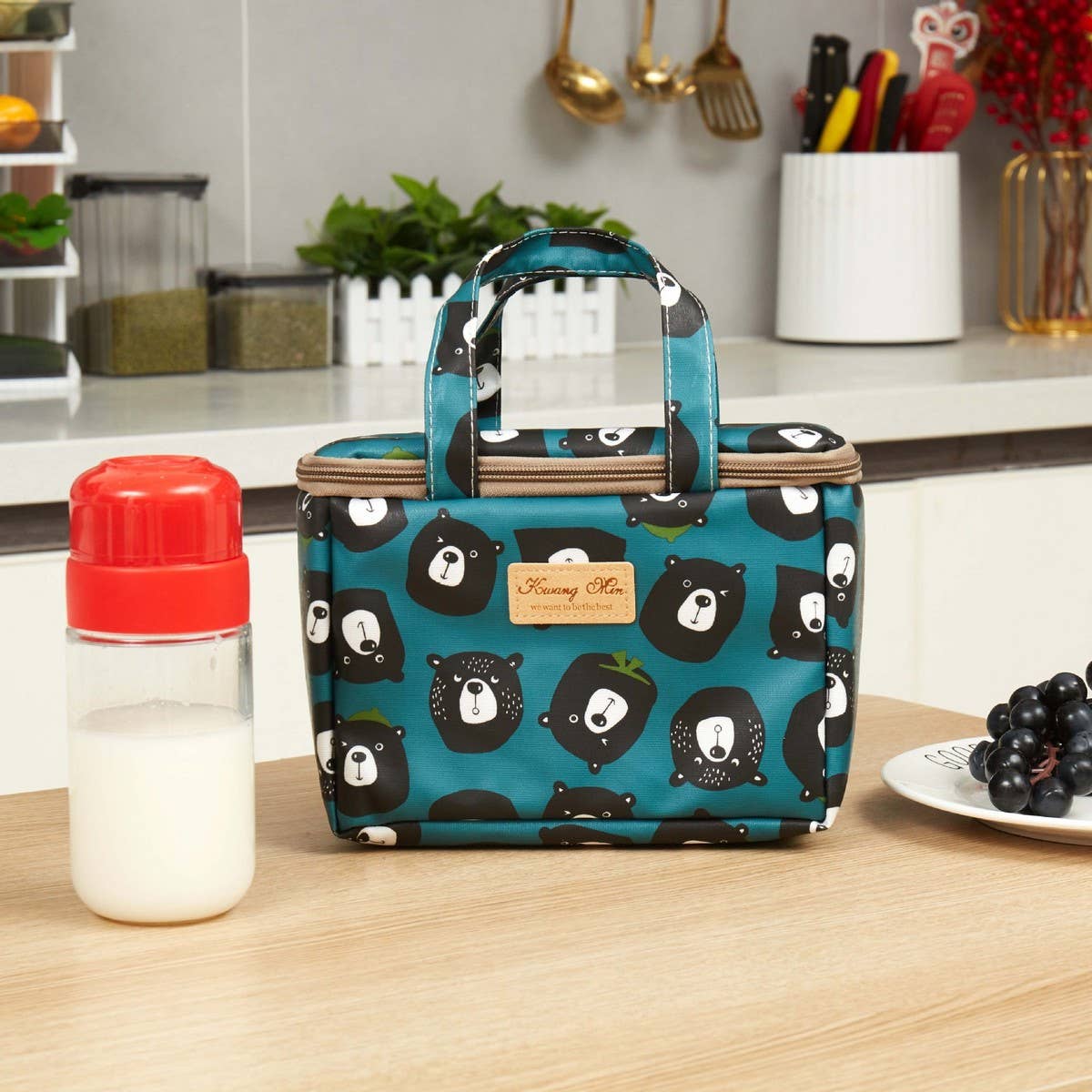 PORTABLE CARTOON MULTIFUNCTIONAL INSULATION BAG_CWAB1741