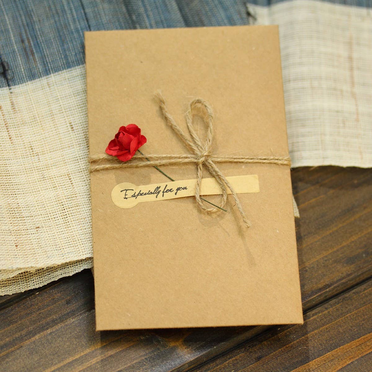VINTAGE KRAFT PAPER DRIED FLOWER GREETING CARD