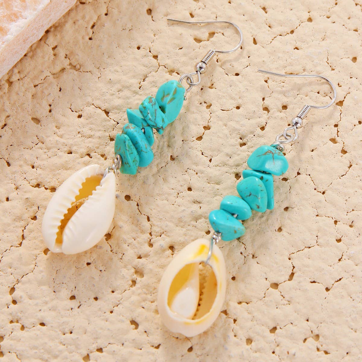NEW SHELL BEADED PENDANT EARRINGS