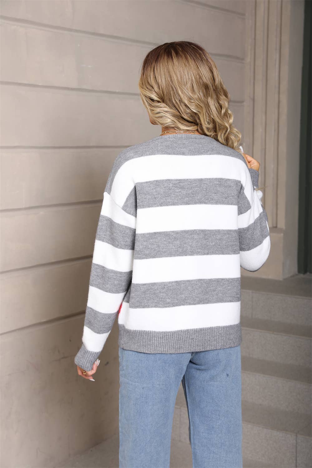 Valentine's Day heart-shaped drawstring cardigan