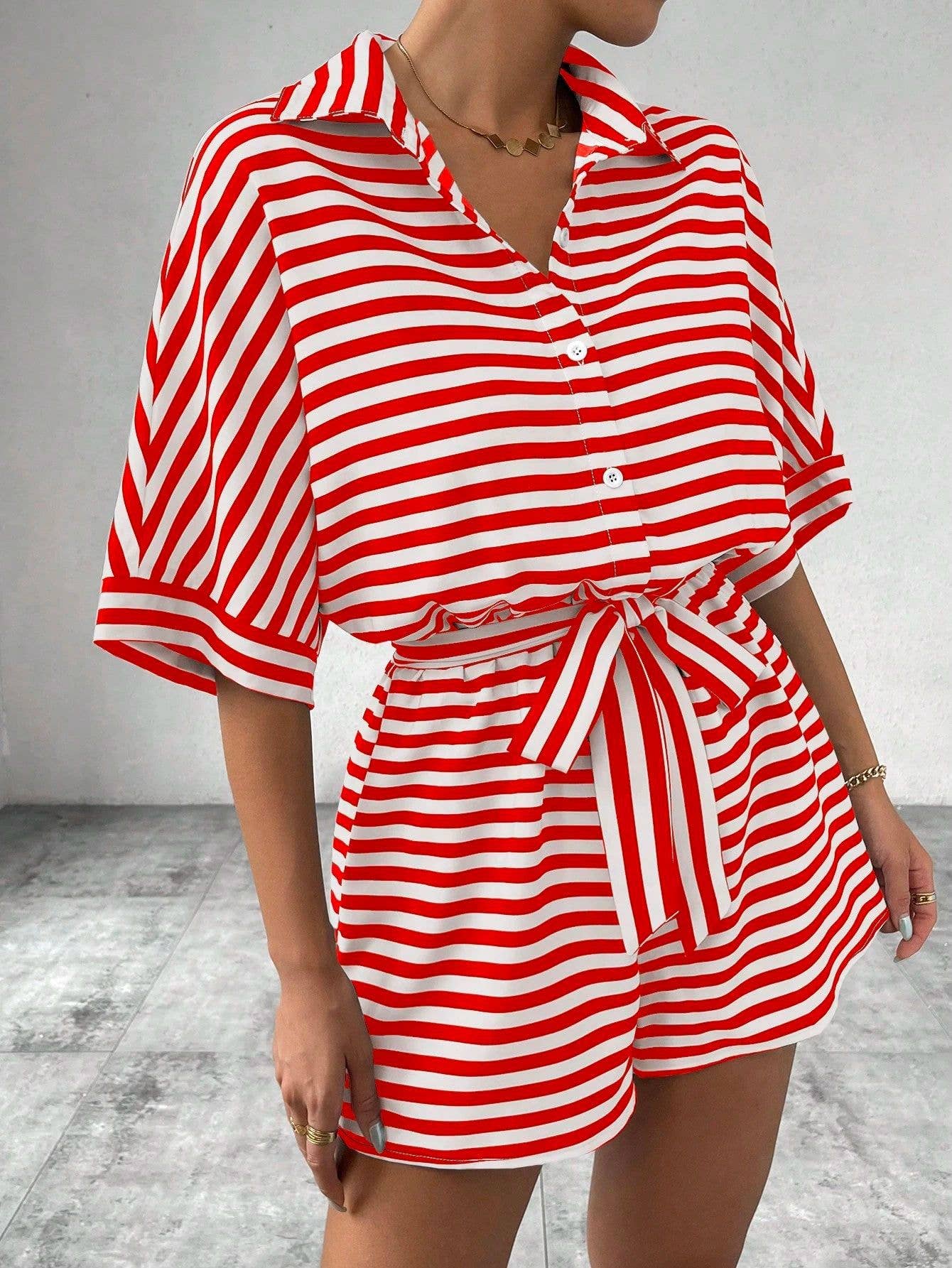 Women¡¯s striped buttoned cardigan romper