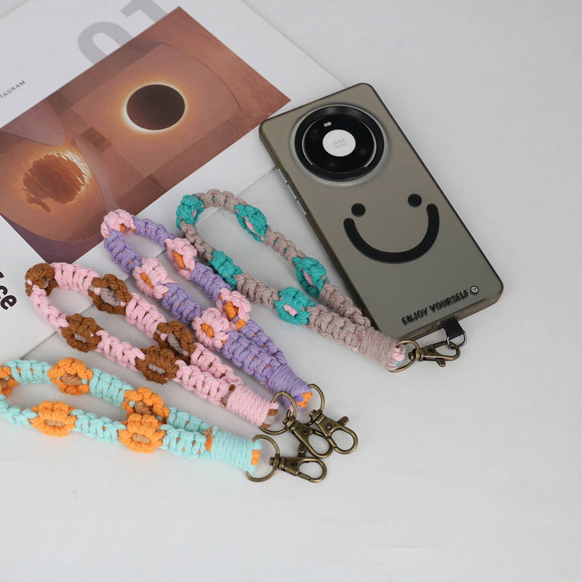 NEW CREATIVE FLOWER KEYCHAIN