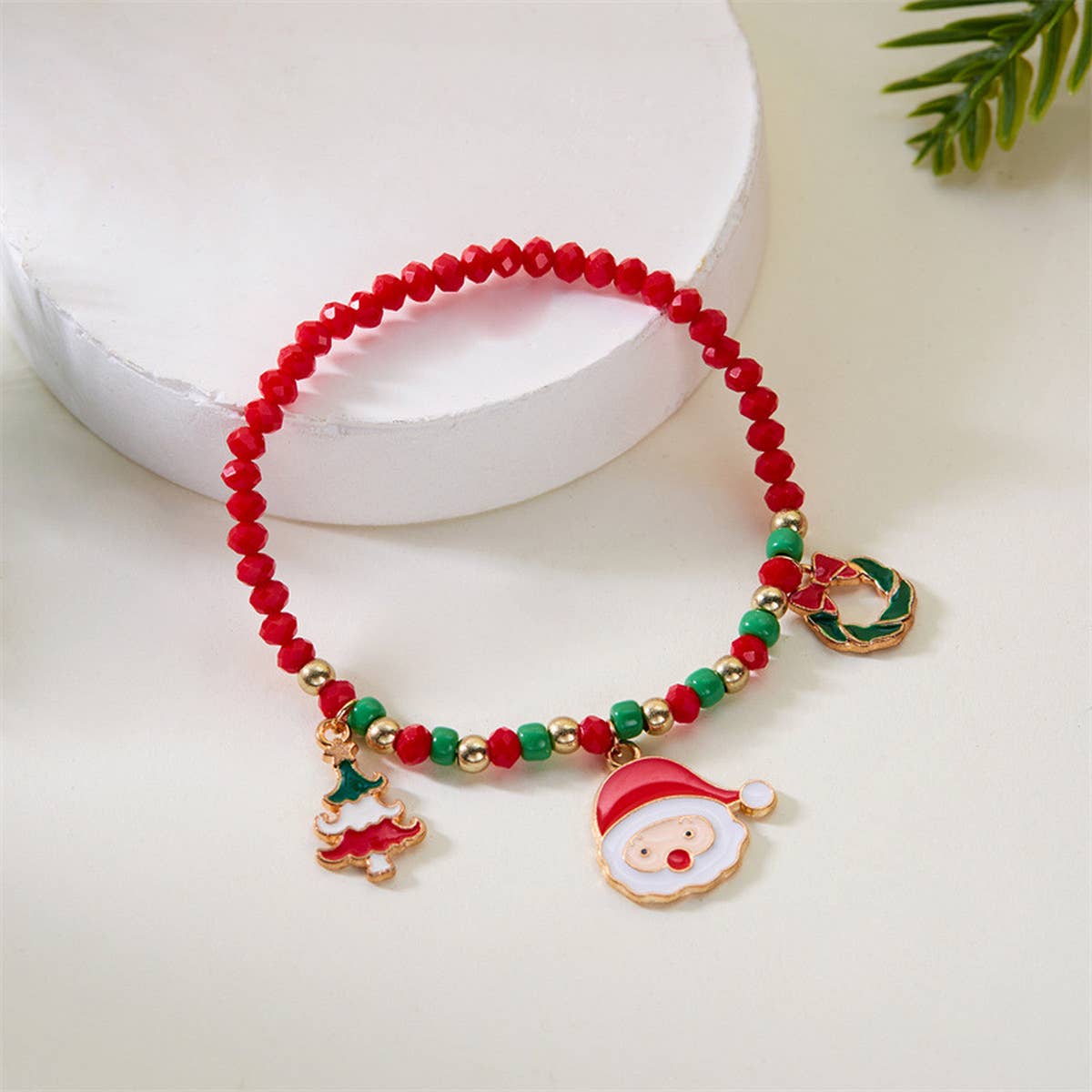 CHRISTMAS CANE PENDANT RICE BEAD BRACELET