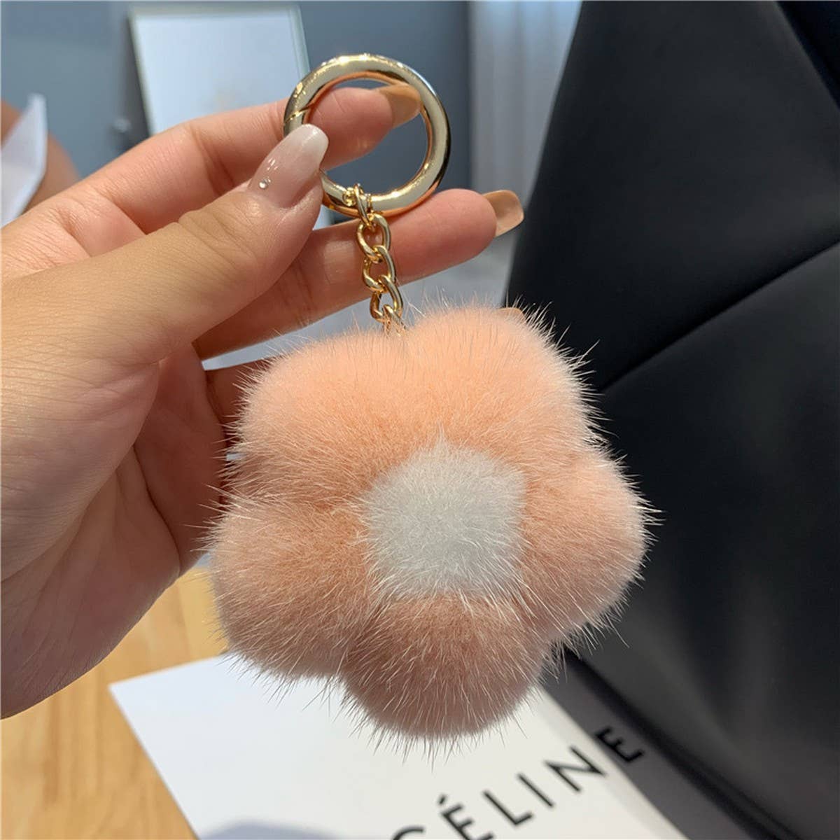 CUTE PLUSH FLOWER CAR KEYCHAIN BAG PENDANT