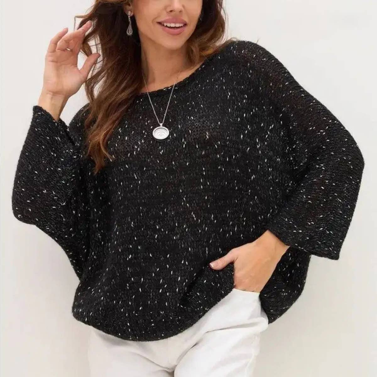 THIN SWEATER WITH LONG SLEEVES AND CREWNECK