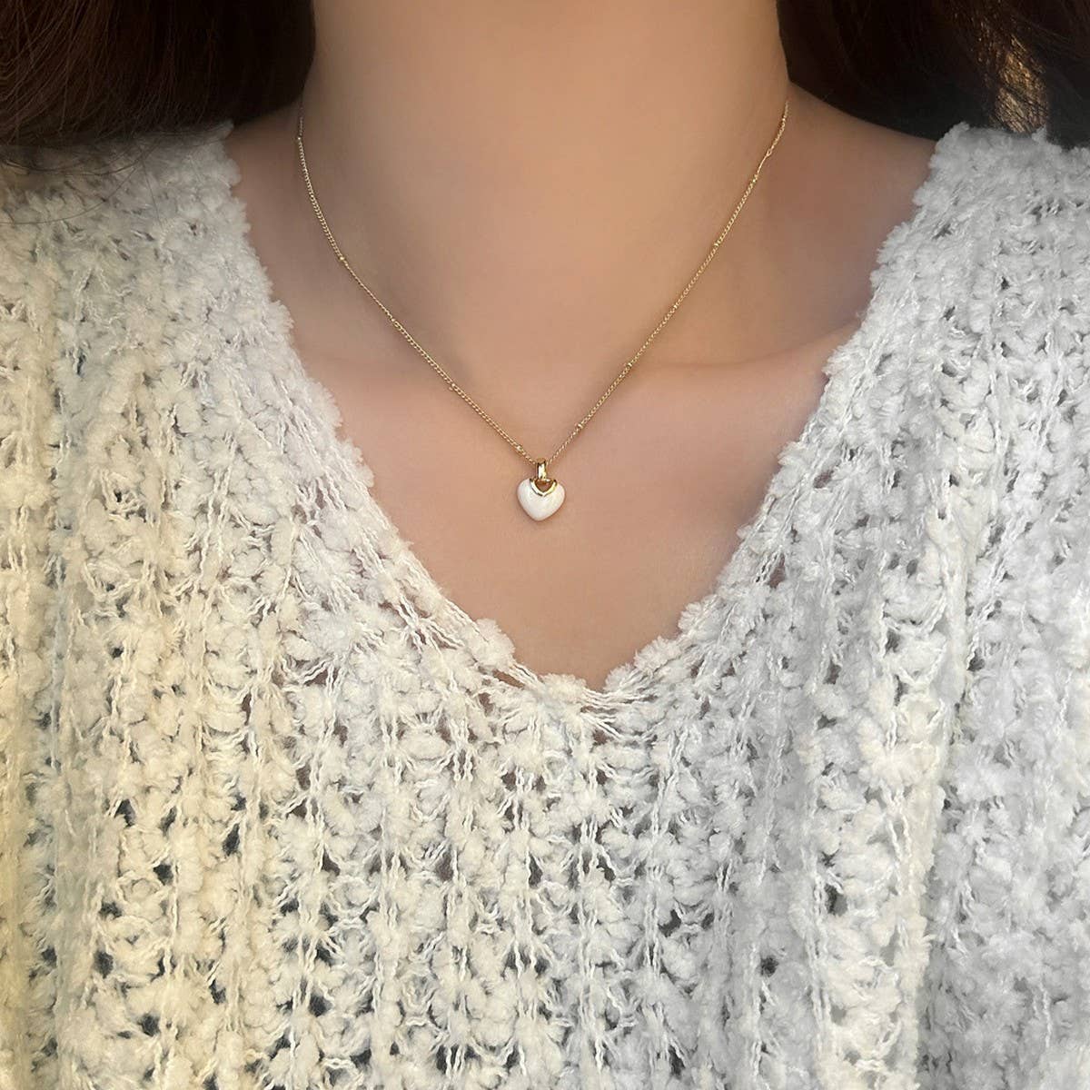 VALENTINE'S DAY BLACK HEART PENDANT EARRINGS