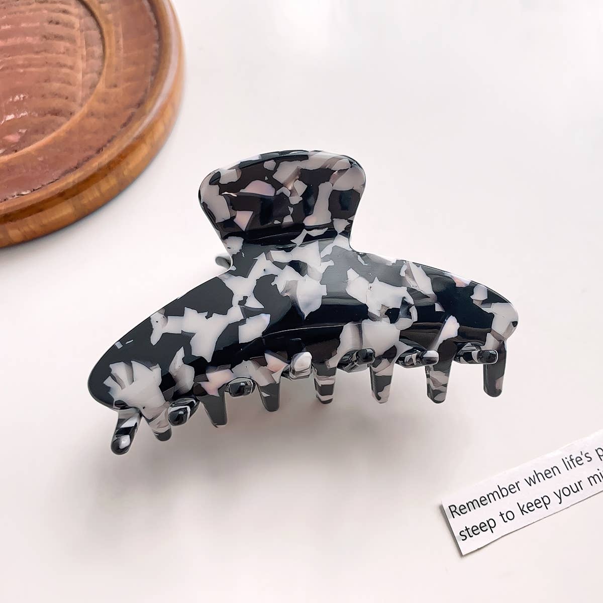 Acetic acid plate grip leopard print hair grip