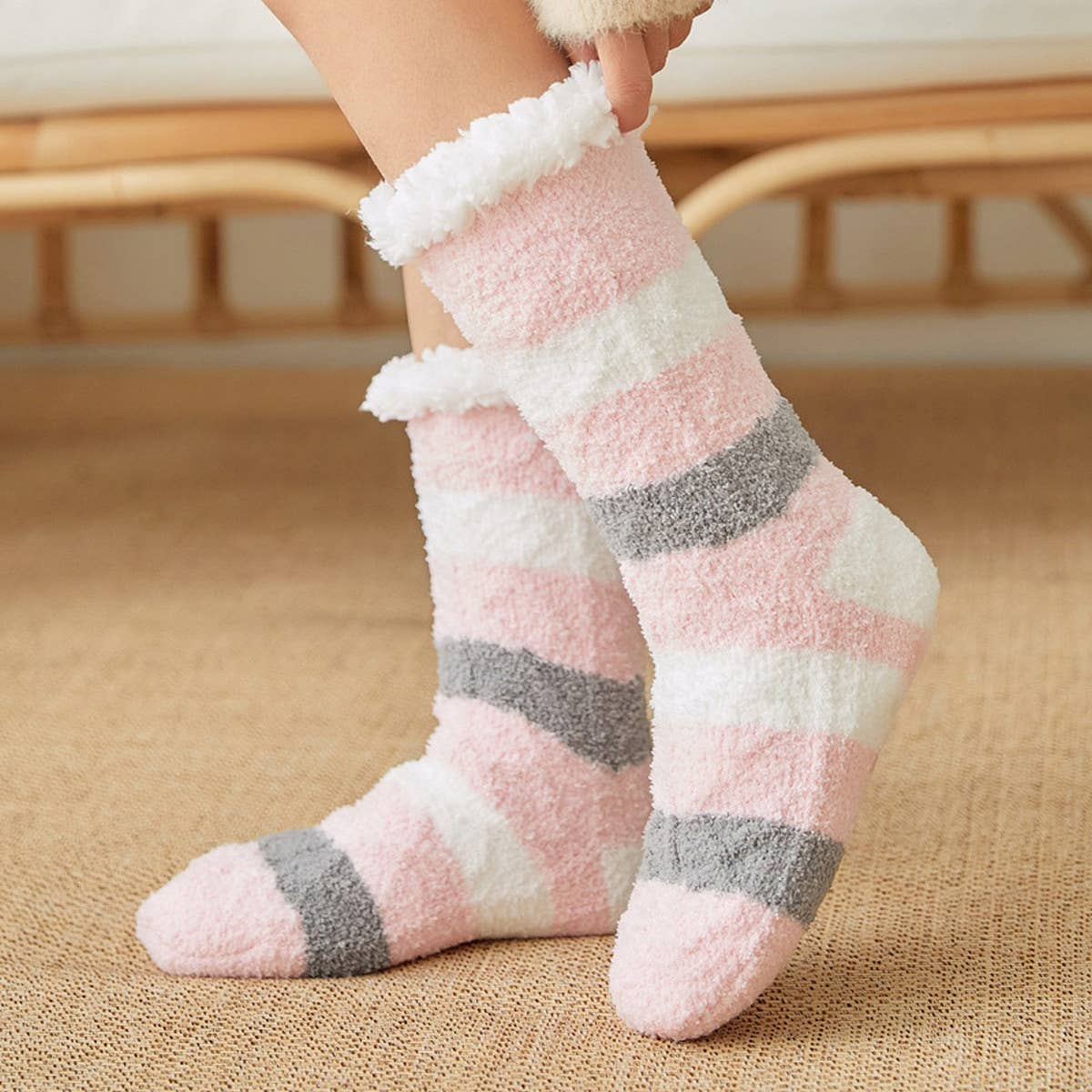 THICKENED TWISTED STRIPED PLUSH INDOOR SLIPPERS