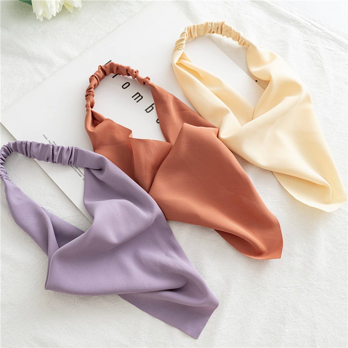 SOLID COLOR TRIANGULAR SCARF HAIR ACCESSORIES_CWAHA4150