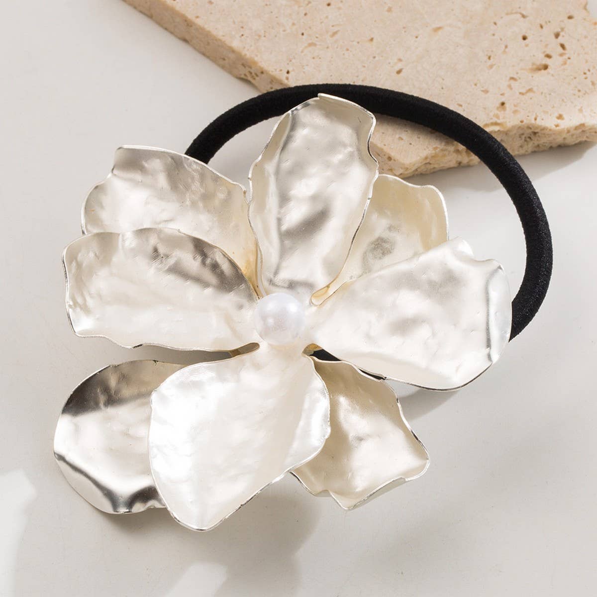 Metal Flower Ponytail Holder ? Sweet & Stretchy