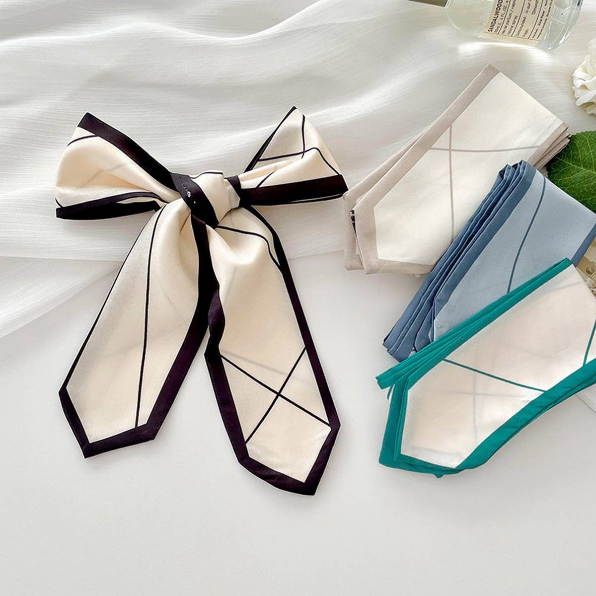 VERSATILE CIRCLE BOW HEADBAND