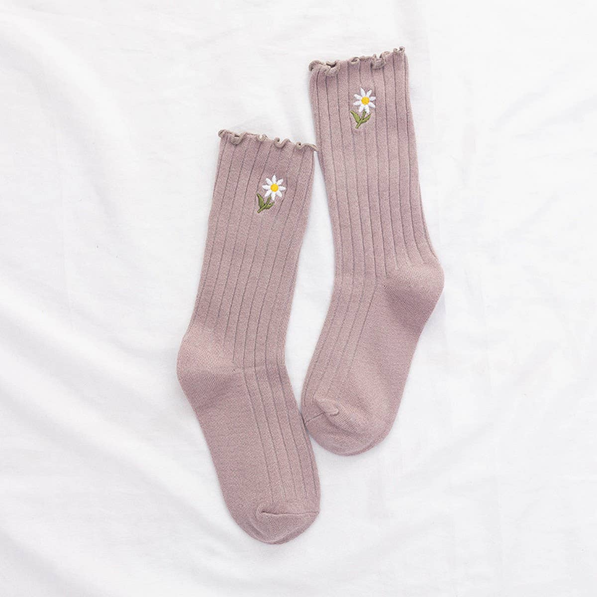 RUFFLE HEM CHRYSANTHEMUM EMBROIDERED SOCKS