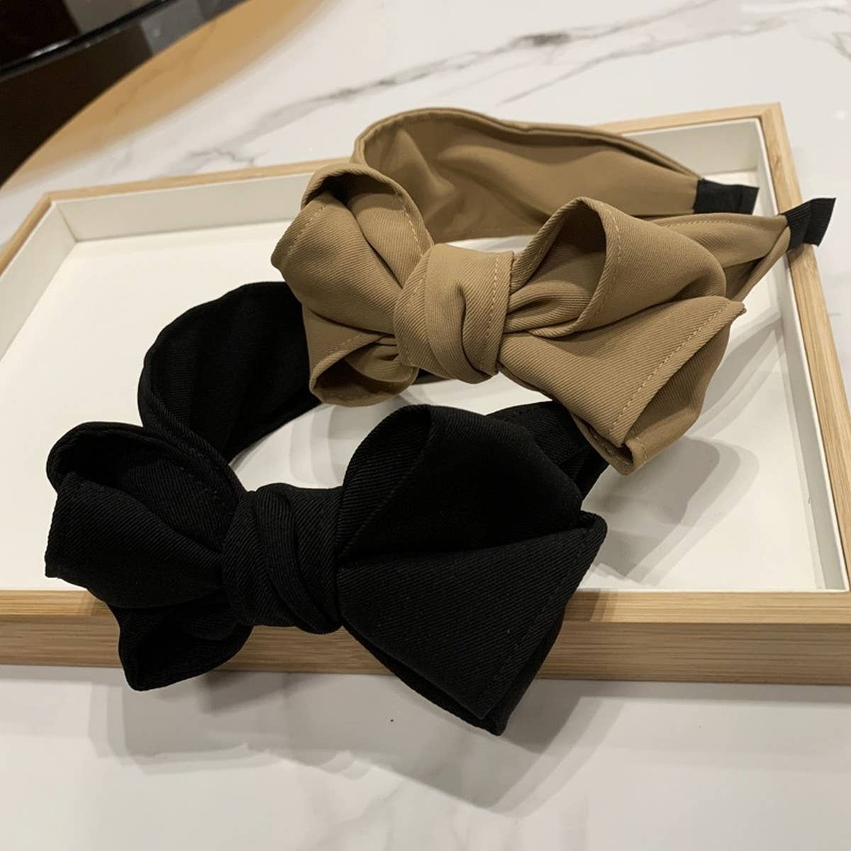 BLACK MULTI-LAYERED BOW HEADBAND_CWAHA2551