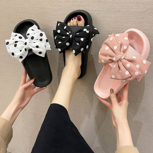 STYLISH THICK-SOLED CUTE POLKA DOT BOW SLIPPERS_CWSHS0639
