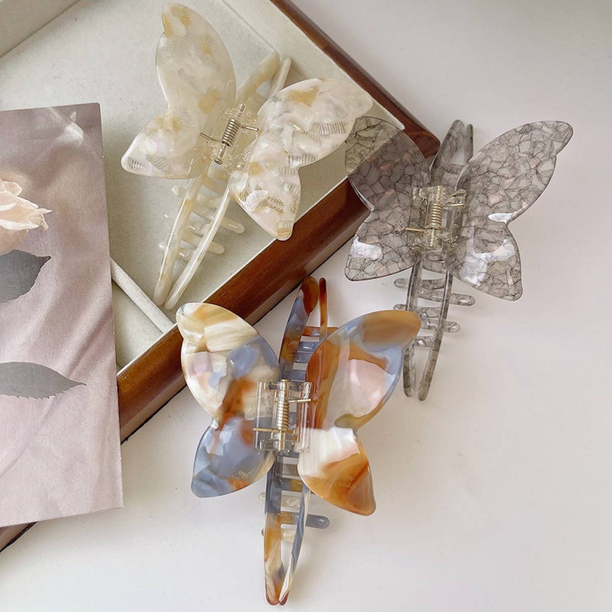 Gentle Butterfly Wings Hair Claw, Chic Tone Clip