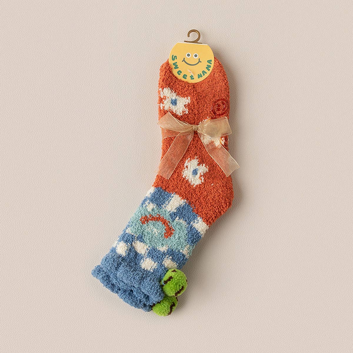 CUTE CARTOON SMILING FACE SOCKS