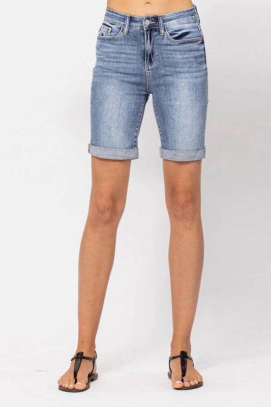 CWJS0306_CASUAL ROLLED HEM SLIM FIT DENIM SHORTS
