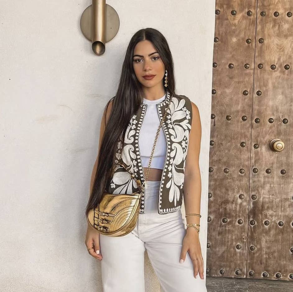 Sleeveless ethnic-style embroidered vest