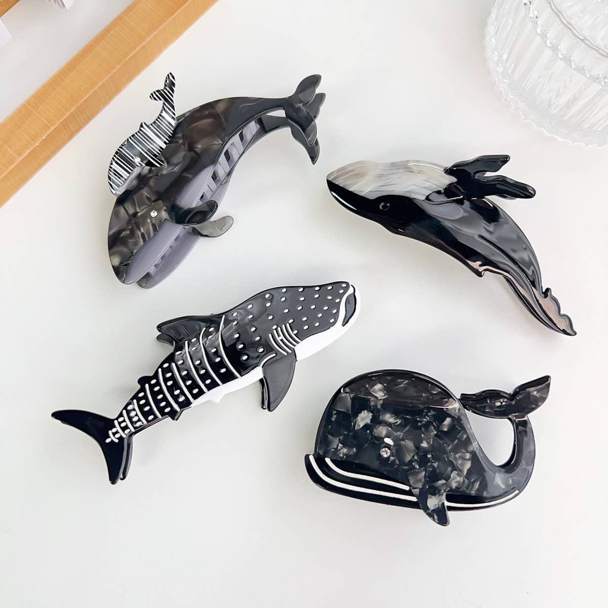 CARTOON WHALE PERSONALITY AESTHETIC HAIRPIN_CWAHA1490