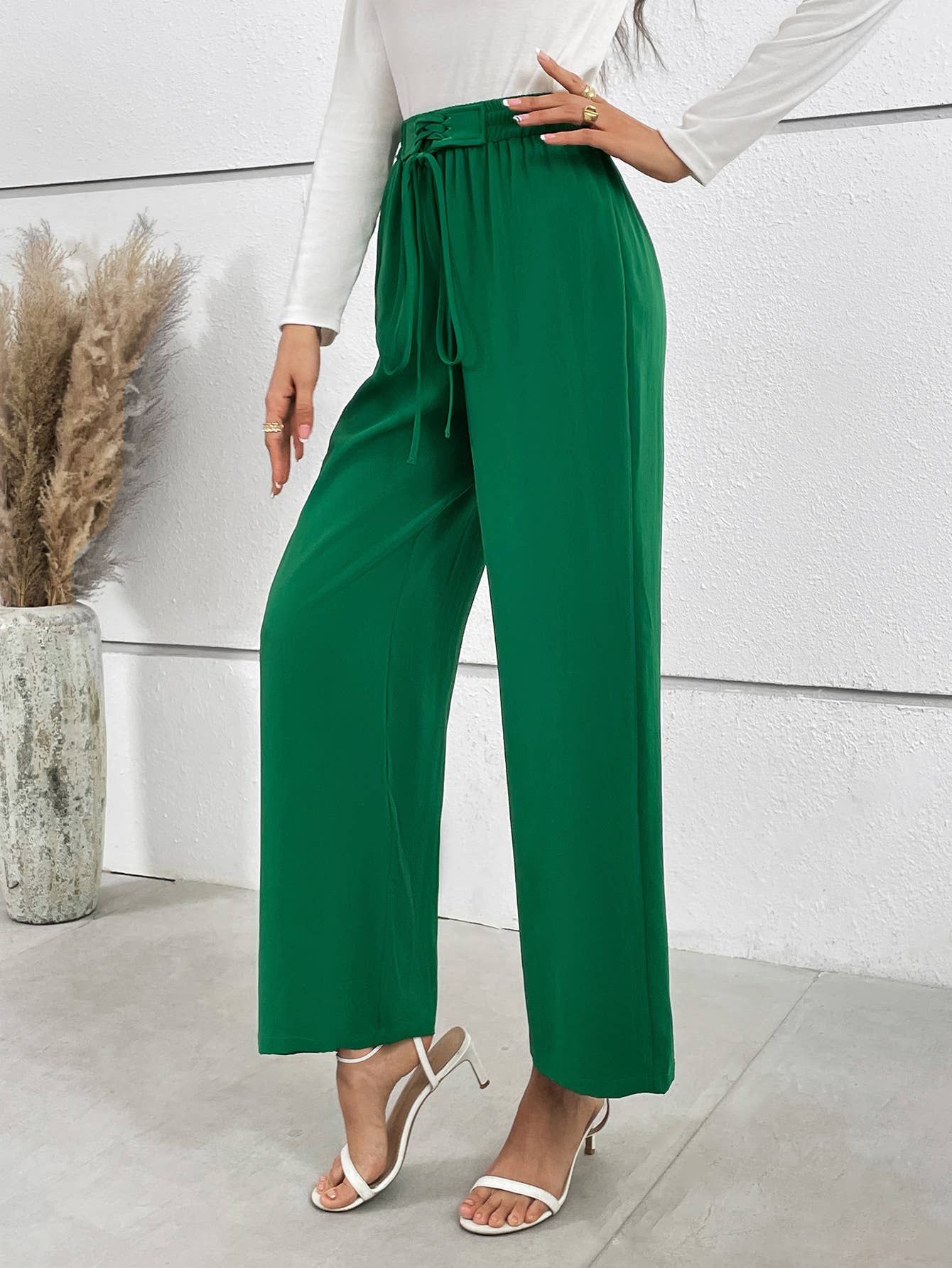 SOLID COLOR ELASTIC-WAISTBAND WIDE-LEG PANTS