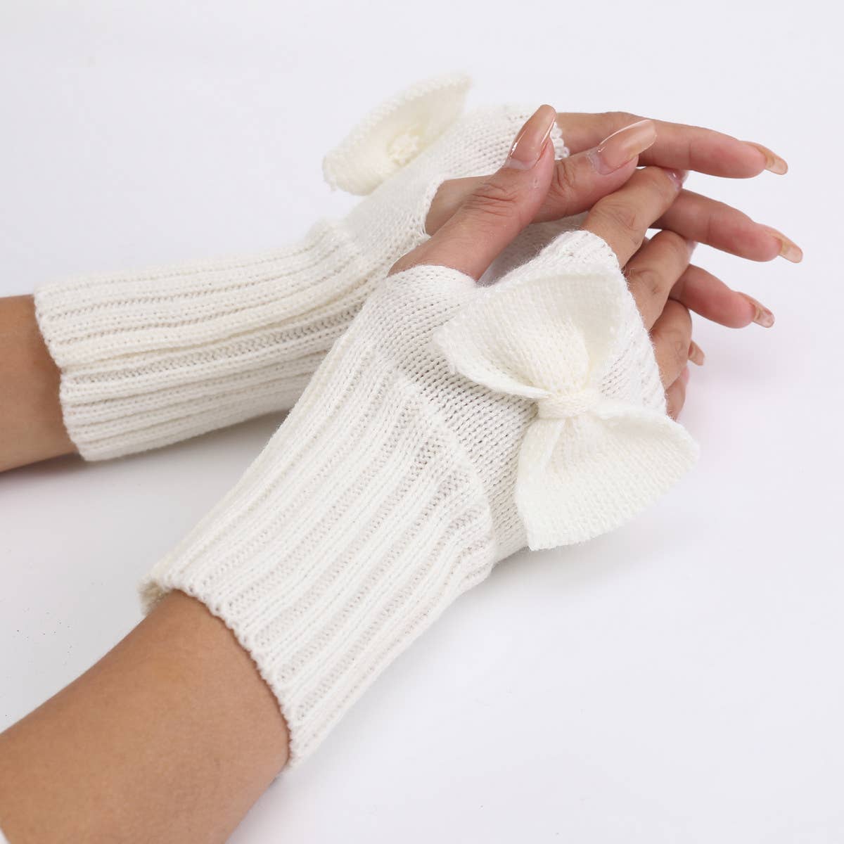 BOW KNITTED THERMAL FINGERLESS SLEEVES_CWAG0110