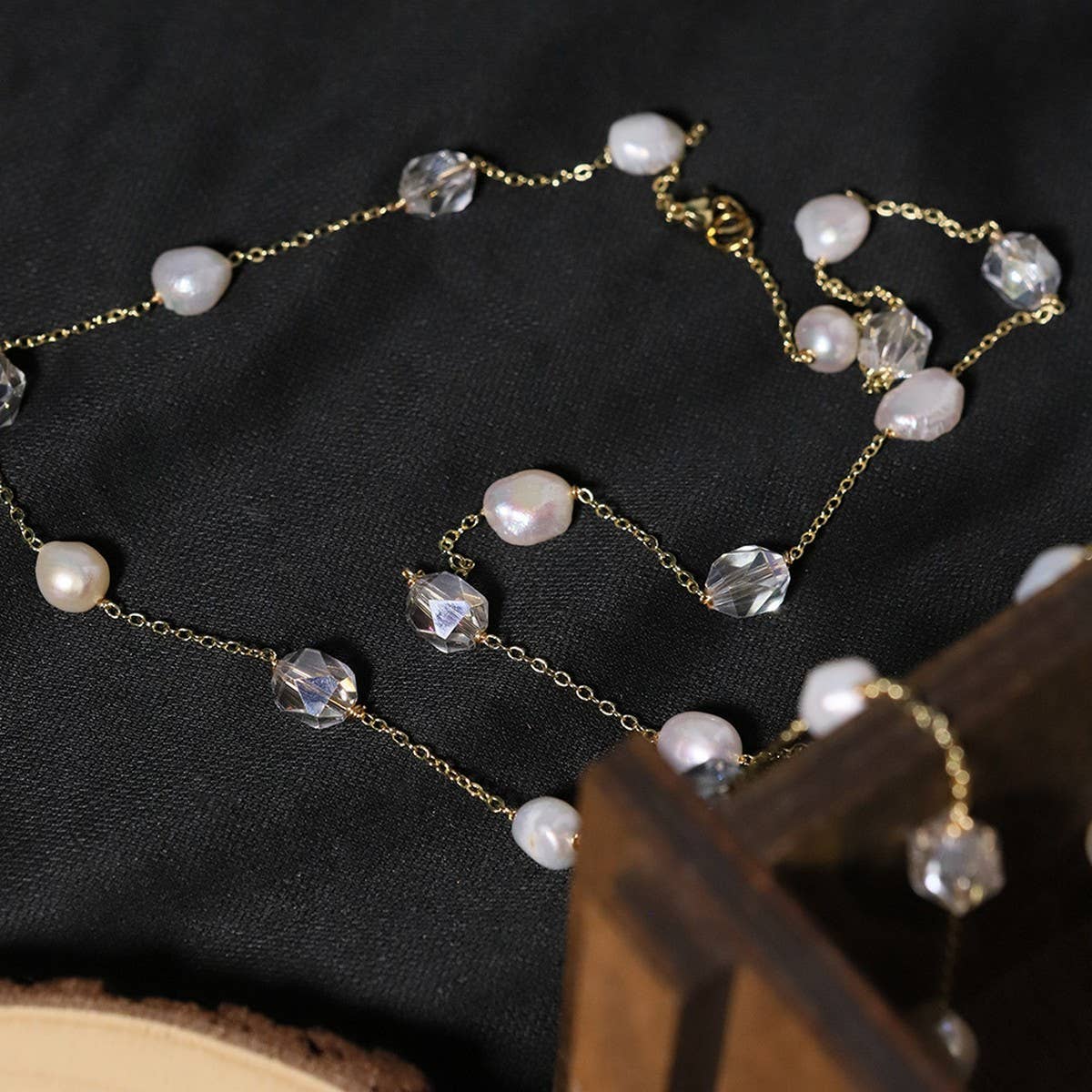 SIMPLE NATURAL FRESHWATER PEARL NECKLACE_CWAJE3827