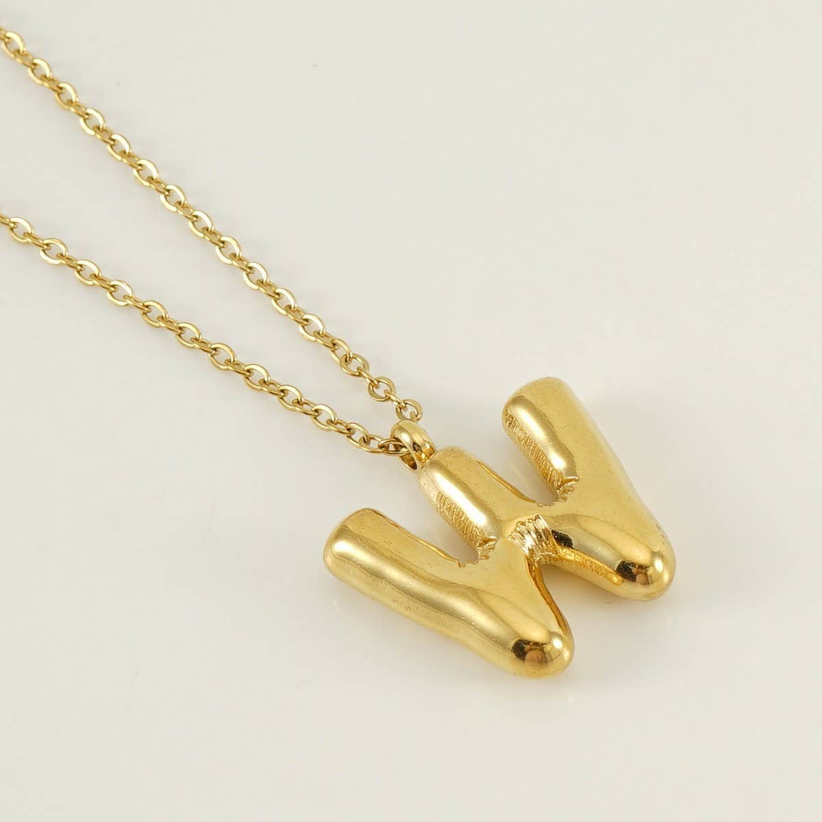 CWAJE1933_Stainless Steel Glossy Bubble Letter Necklace Gold