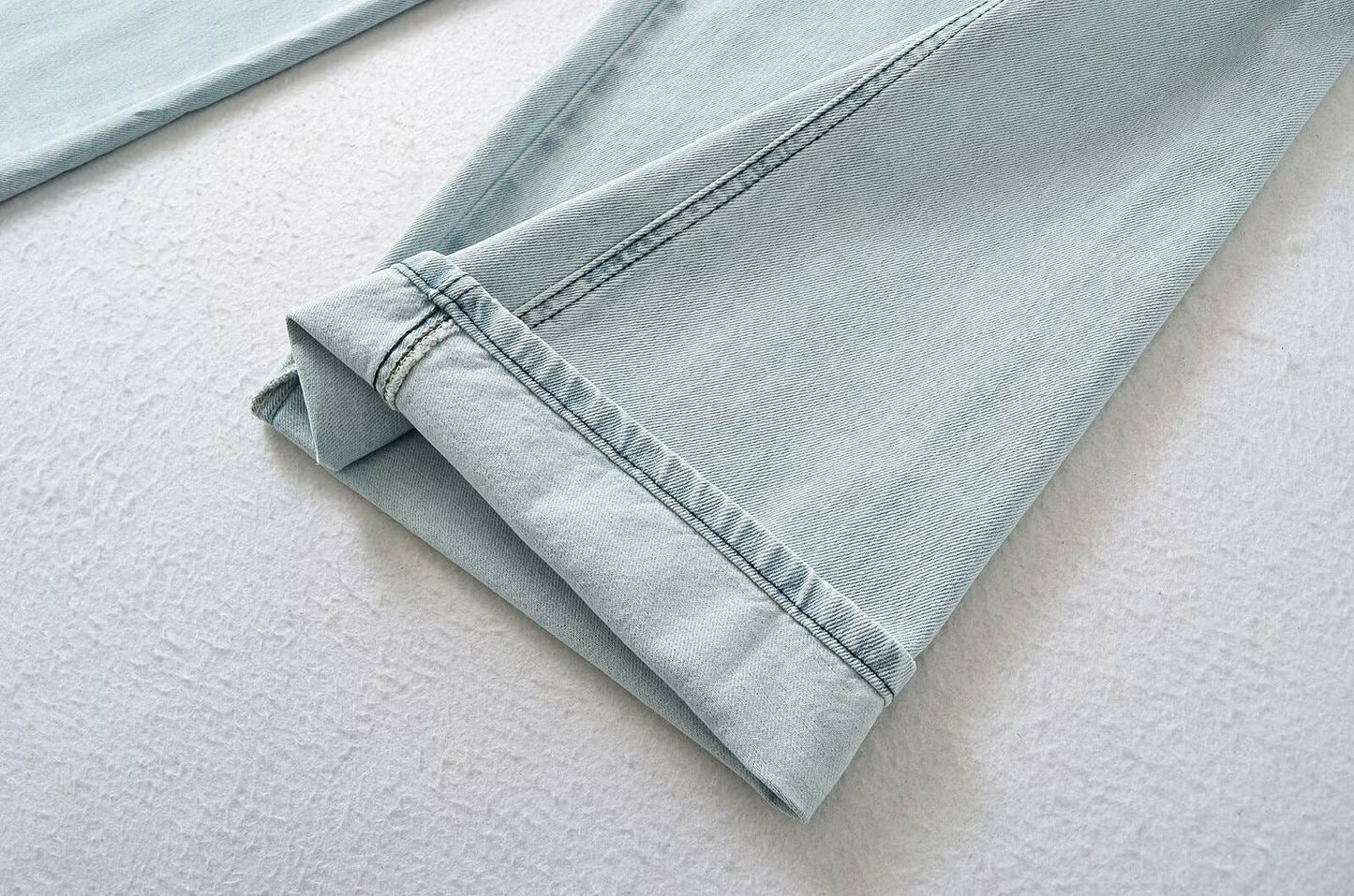 High street girls pair wide-leg jeans with belts