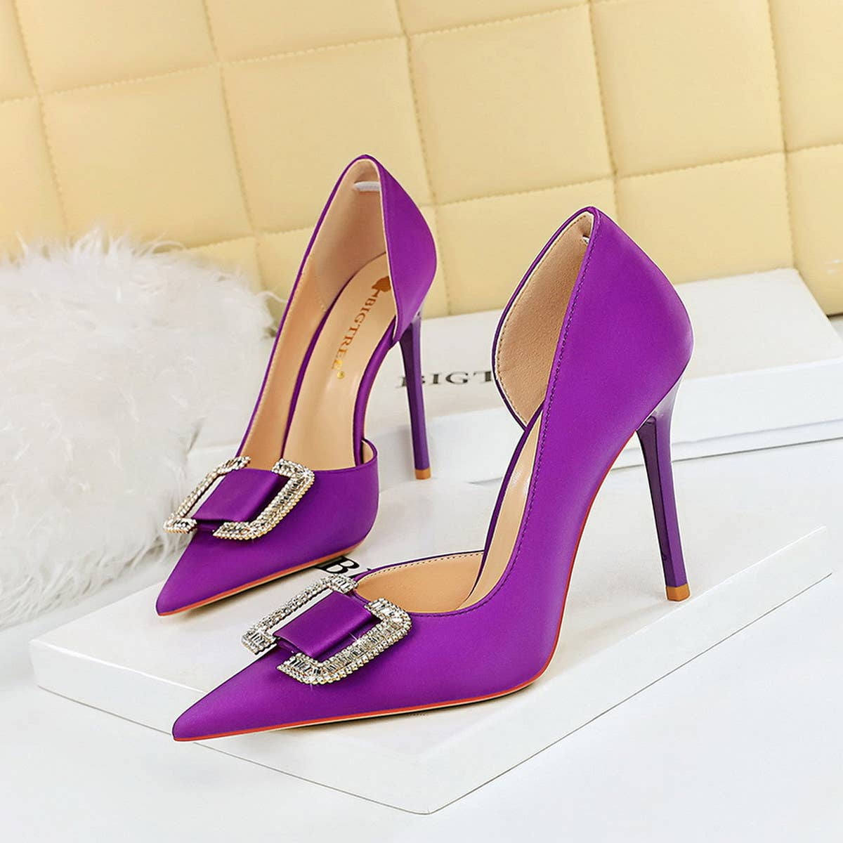 WOMEN RHINESTONE BUCKLE HIGH HEELS
